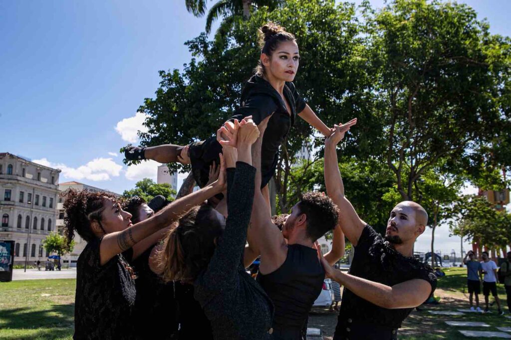 Espetáculo Trupe - Conjunto Nacional