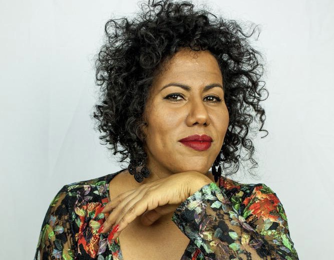 Indiana Nomma Canta Mercedes Sosa