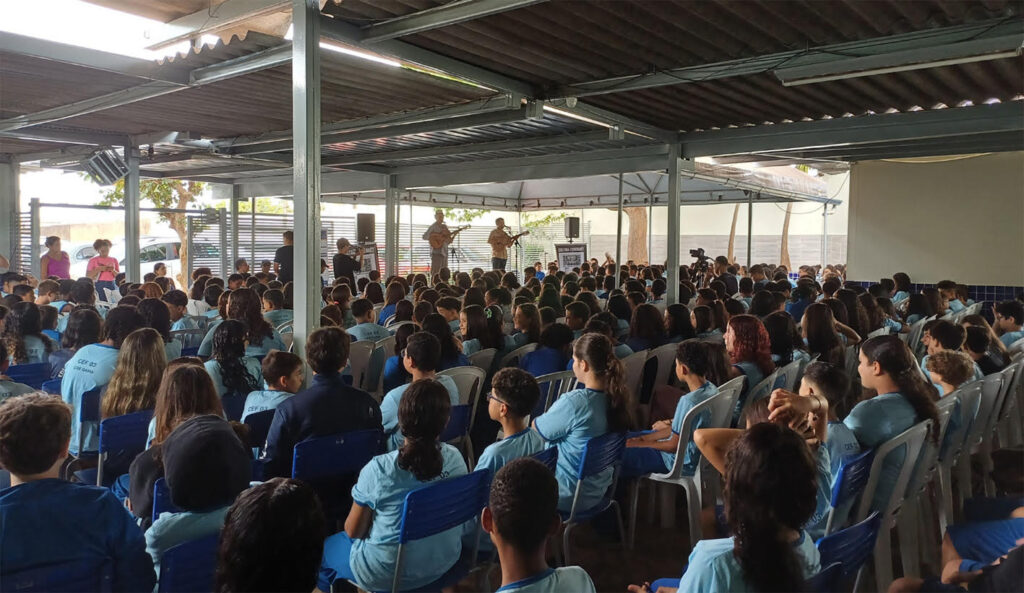 Repente na Escola leva essa cultura para escolas públicas