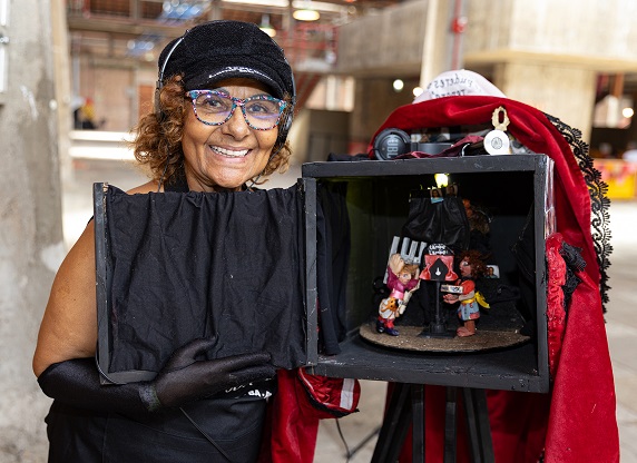 Oficina de Teatro Lambe-lambe marca nova fase do projeto Mulheres Híbridas no DF